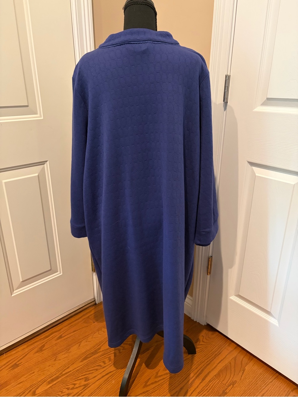 croft & barrow Navy Zip-Front Robe - Picture 2 of 5